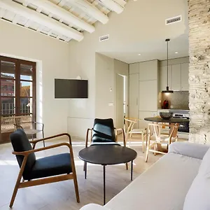 Canvas & Lofts Spain